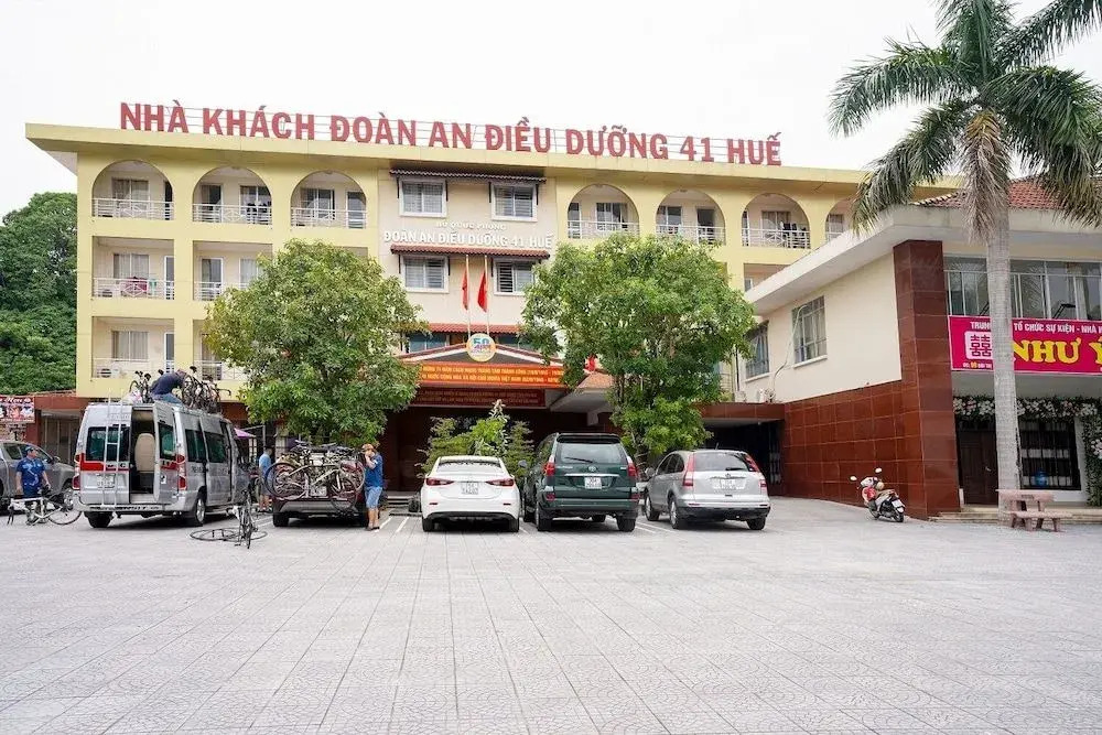 AD 41 Hotel