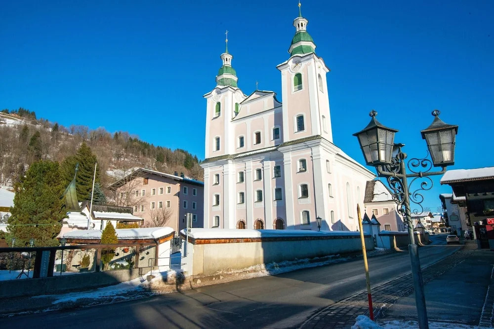 Apartment near the ski slope in Brixen