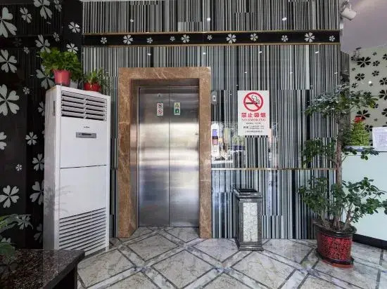 8 Days Hotel (Minhang Jiaotong University Branch)