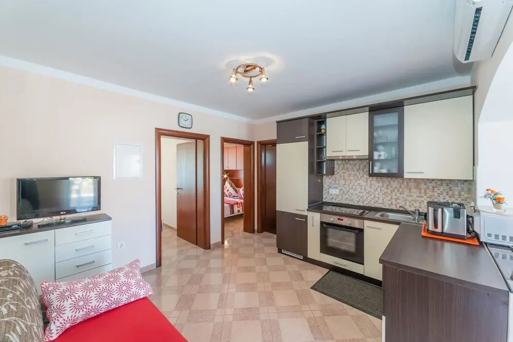 Apartments Hudic