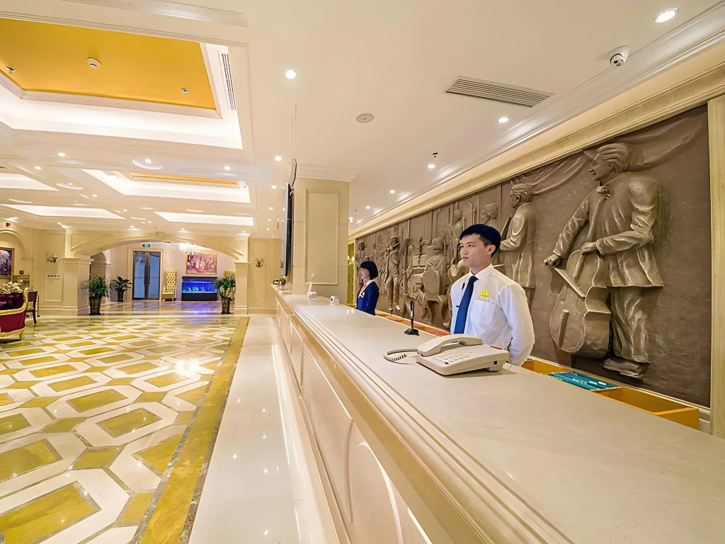 Vienna Hotel Guilin Wanfu Square