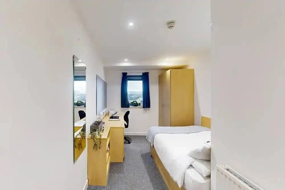 Student Only Ensuite Plus Edinburgh