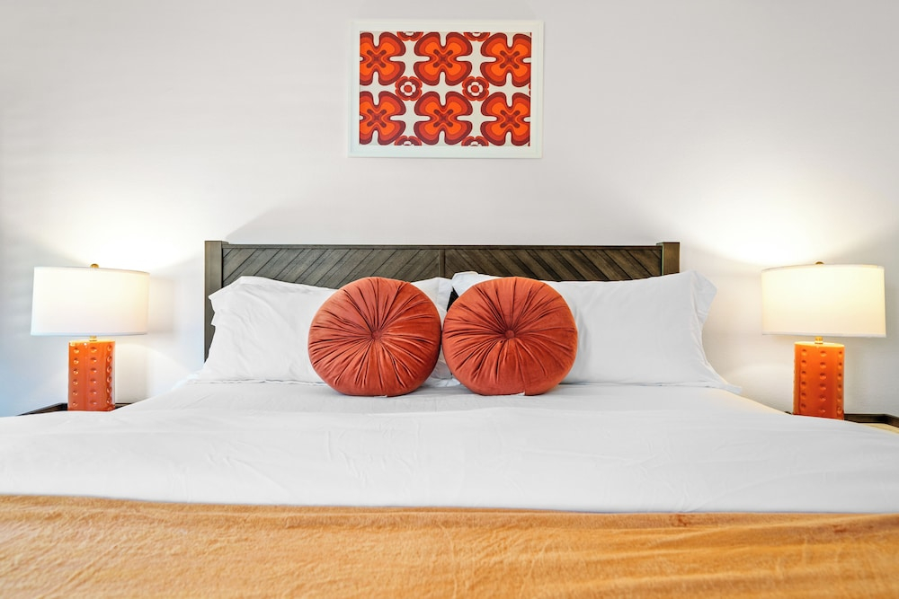 Plaza Villas 615