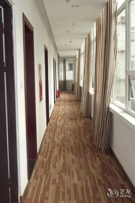 Xipuxing Pudi Hotel