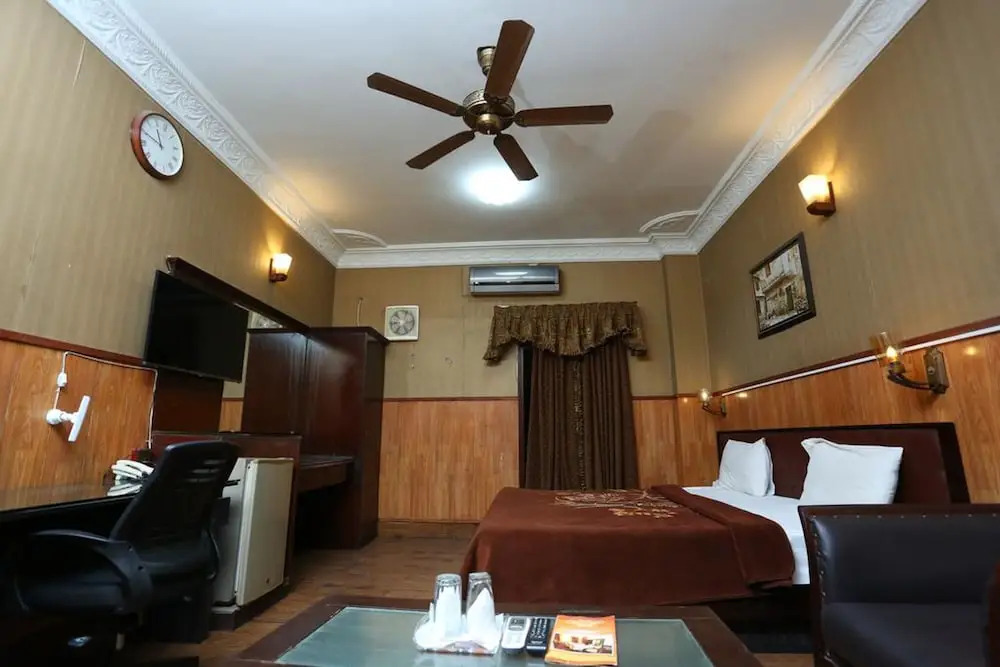 Regine Inn