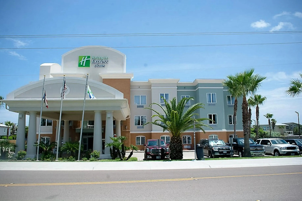 Holiday Inn Exp Suites Pt Aransas Beach