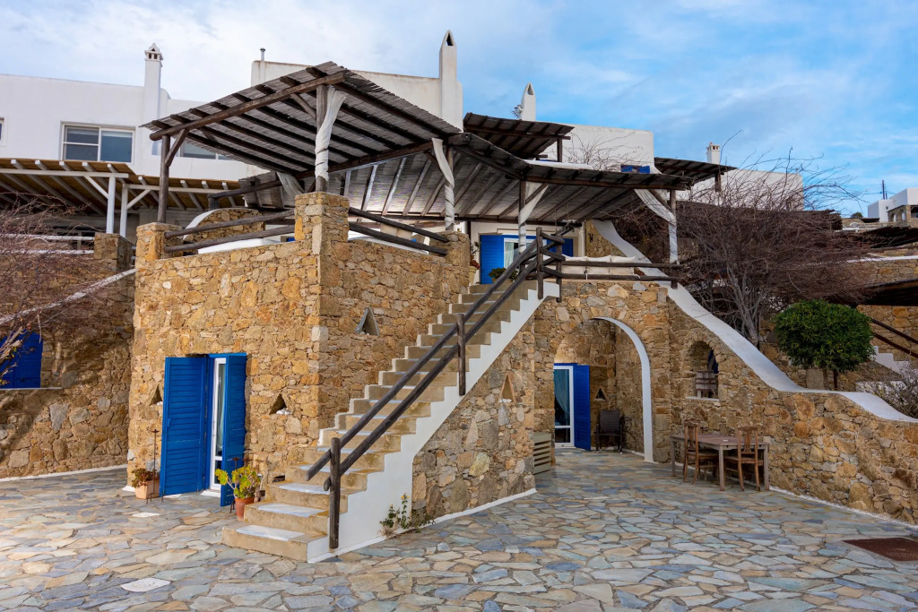Villa Delos Sunset View Mykonos - walking from the beach