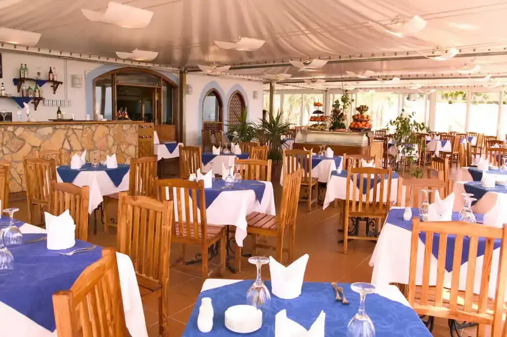 Domina coral bay Sultan - private room