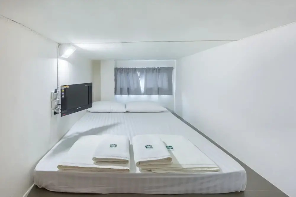 P168 Hostel Samui
