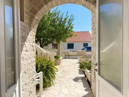 Guest House Meri