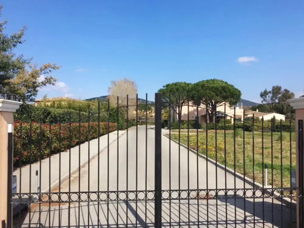 Apartment With 2 Bedrooms in Grimaud, With Wonderful Mountain View, Po