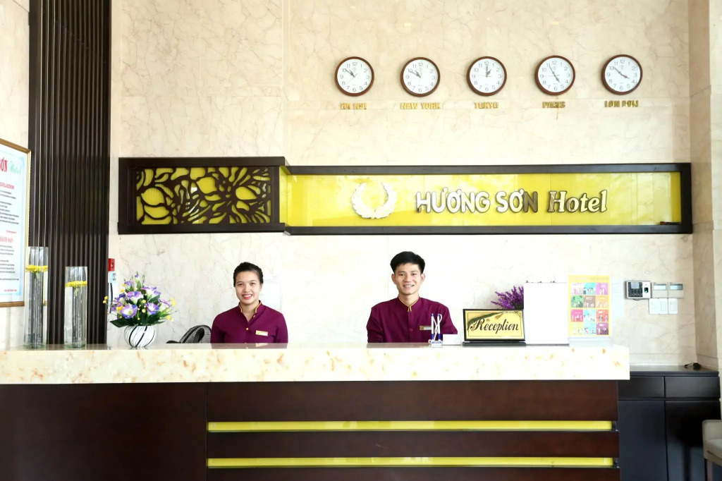 Huong Son Hotel