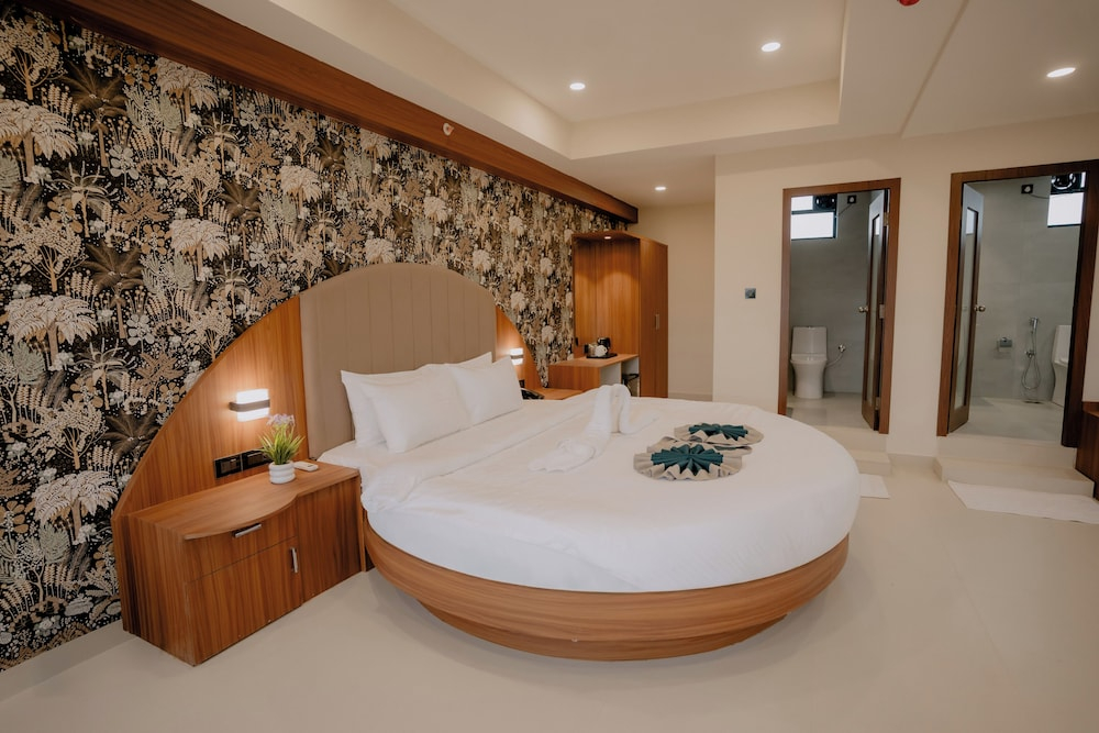 Hotel Eagle Empire