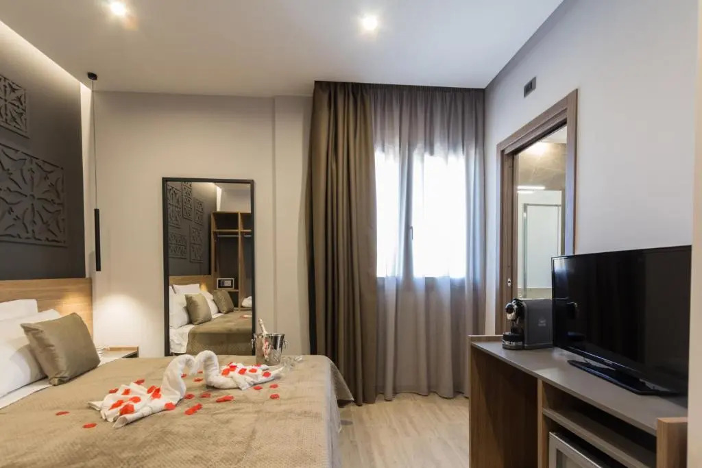 Giafra Luxury Rooms