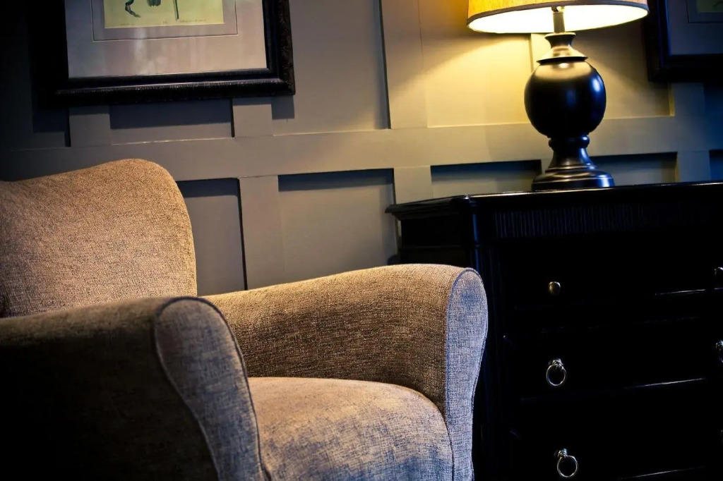 Inns of Virginia Falls Church