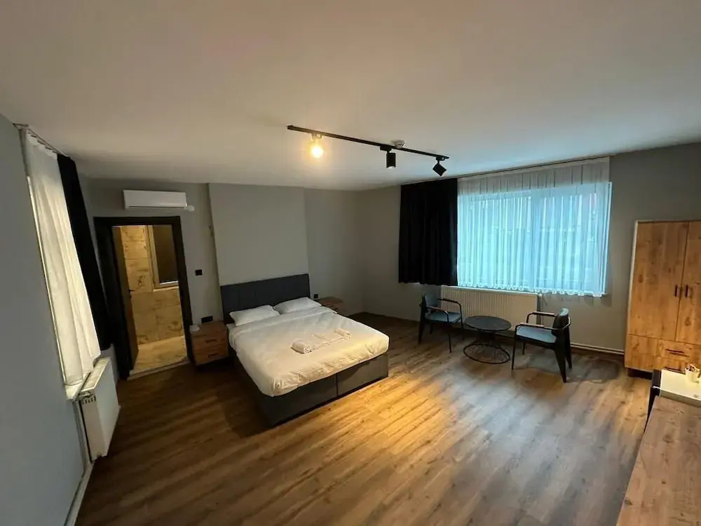 Lucca Suites Hotel