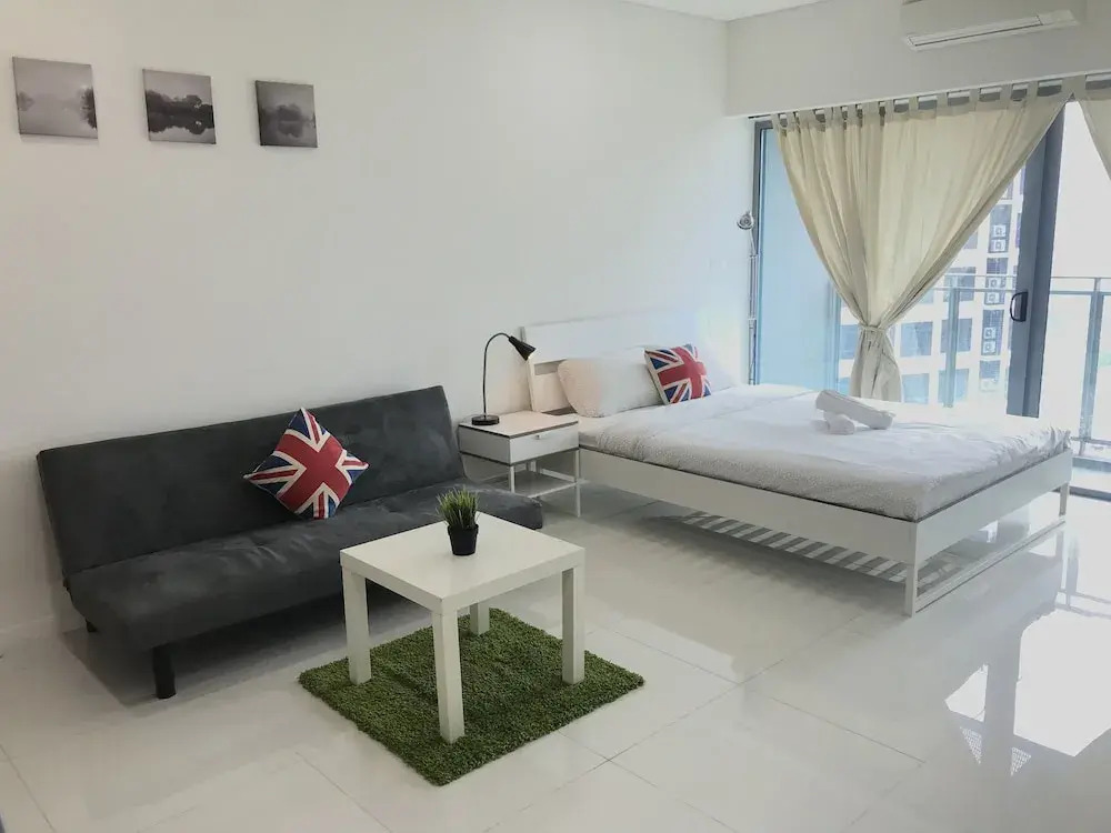 Mercu Summer Suites