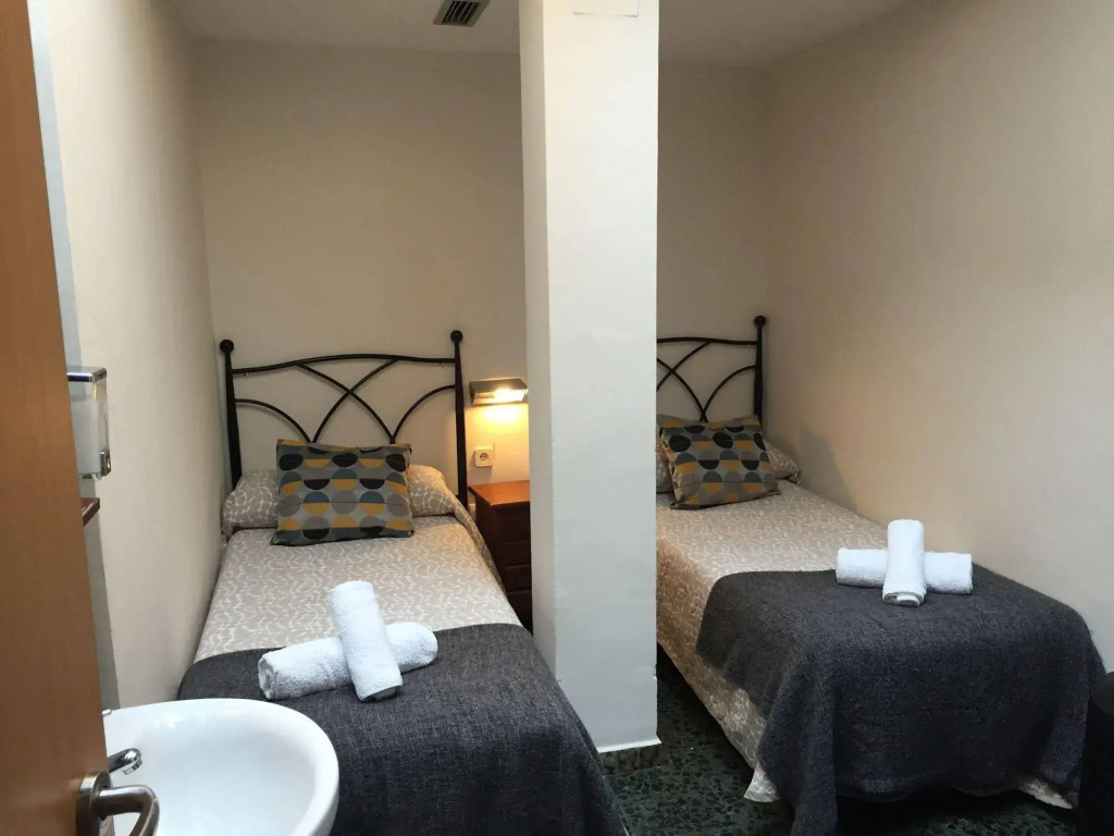 Hostal Alogar
