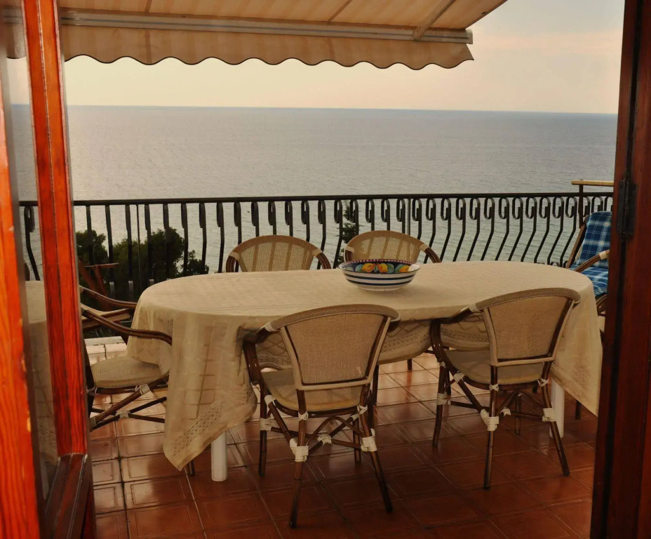Villa Laura Sea View Apartments
