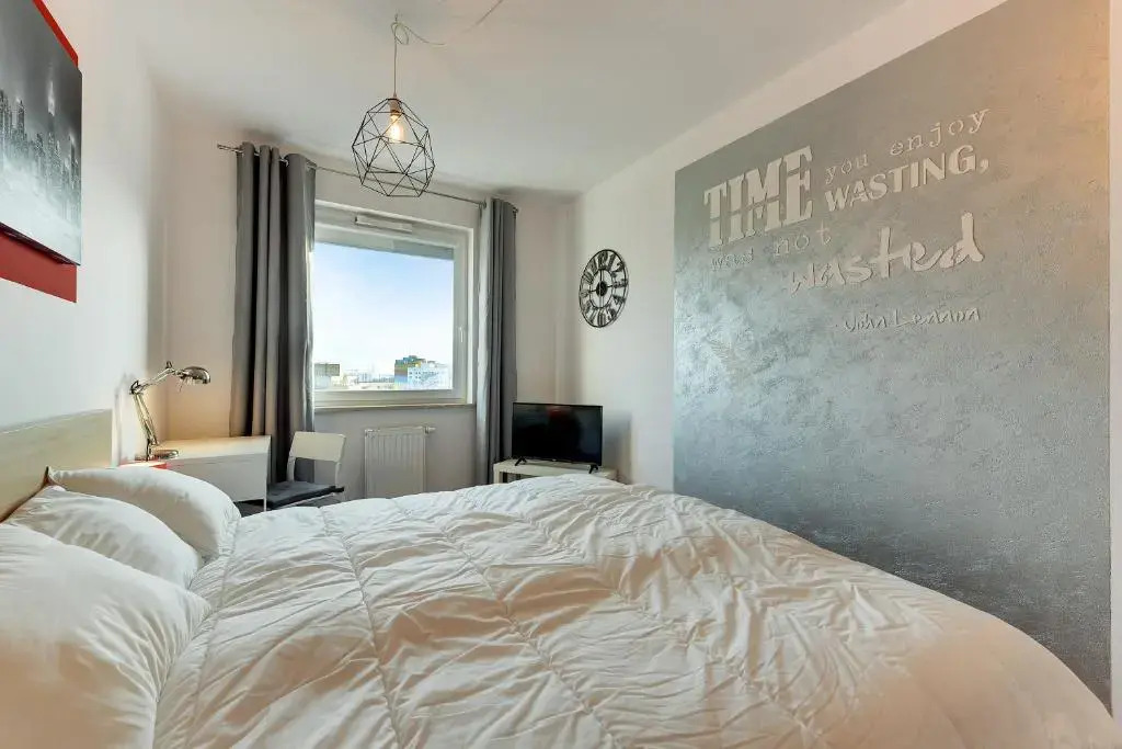 Apartament Awiator Modern 50
