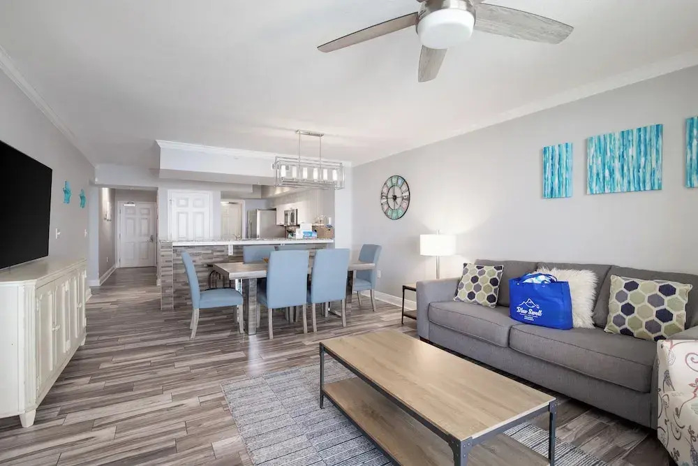 Brand New Throughout! Emerald Beach - Gulf Front! Sleeps 8
