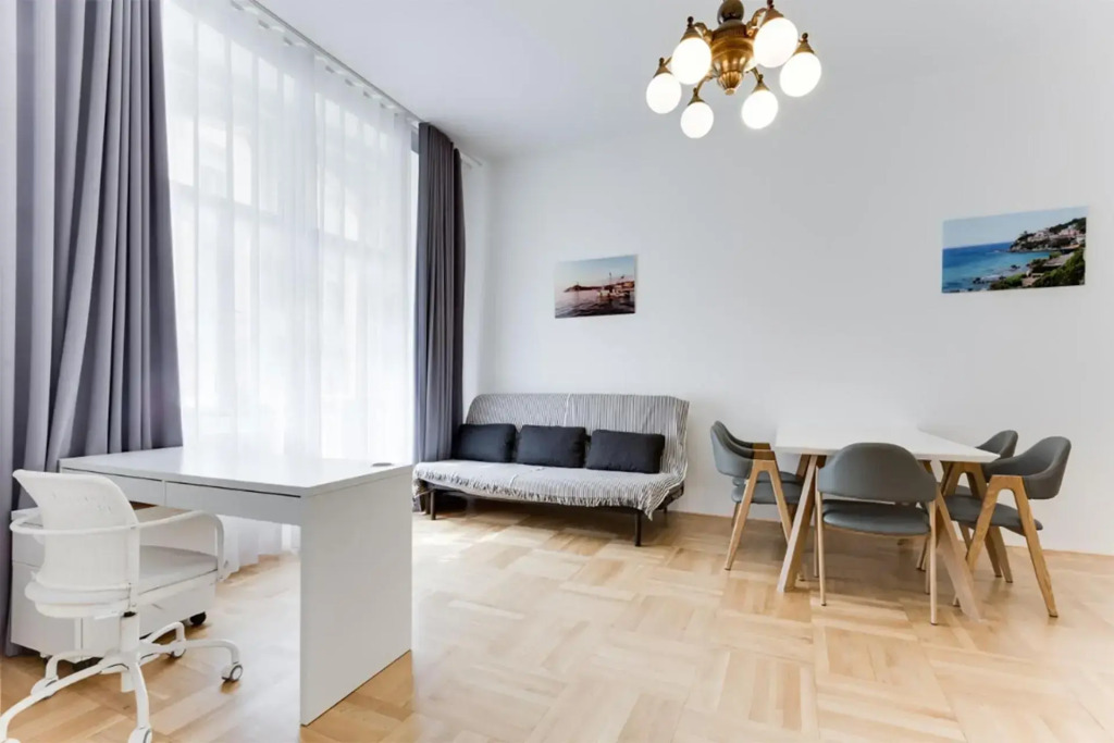 The Dancing House Residence