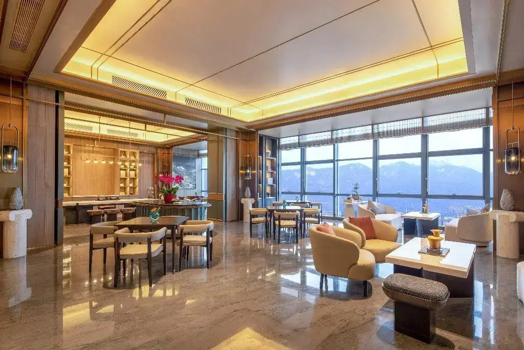 HUALUXE Qingdao Licang by IHG