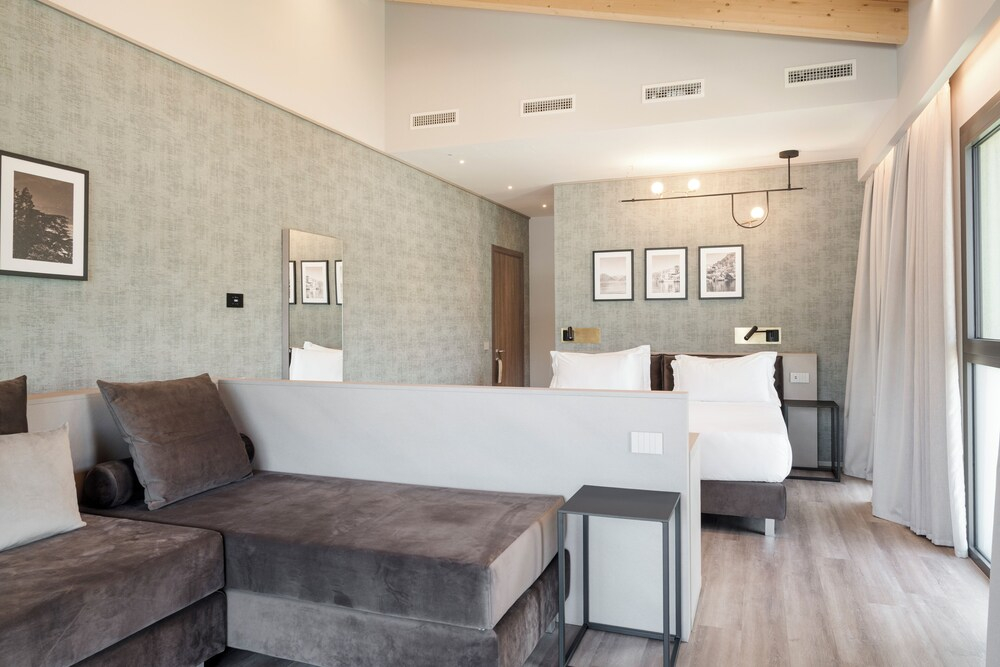 Гостевой дом Lago Dorato Marina Lodge