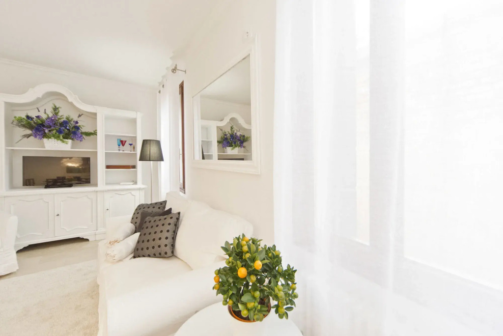 Lovely and Central Apartment for Two 10 min Walk from St Mark s Square Venice Heaven Apartments Collection