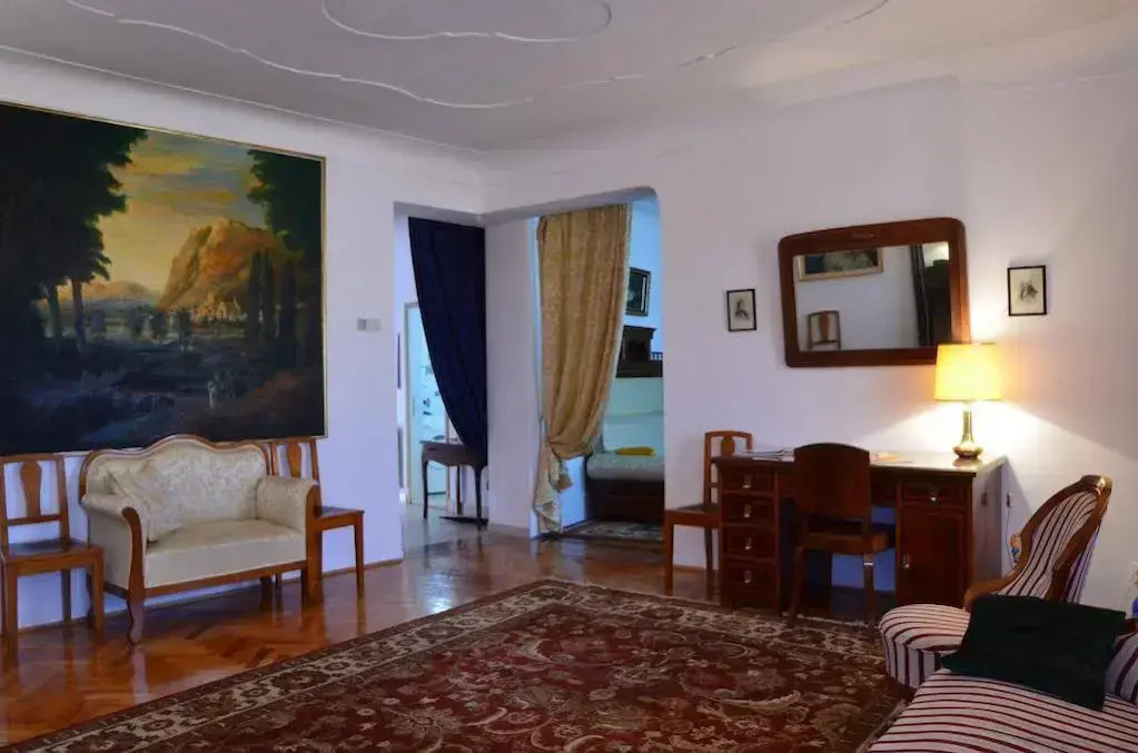 Santino Apartment