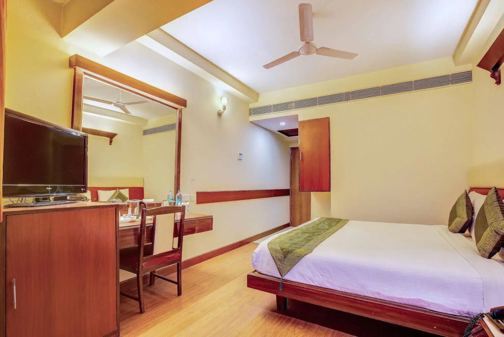 Hotel Ajanta Continental