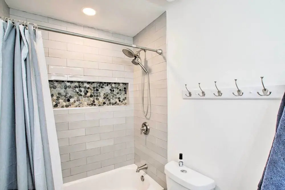 Fire Pit, Heated Pool: Central Tempe Escape!