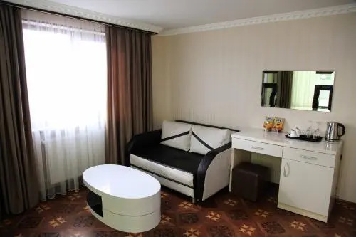 Green Hotel