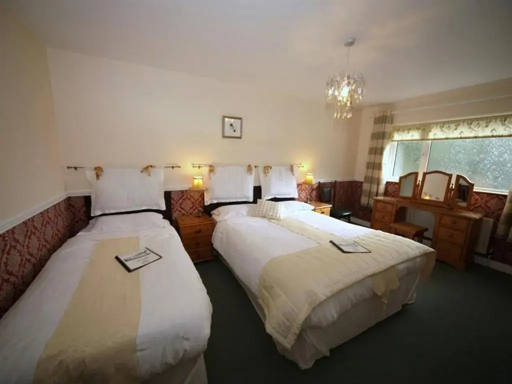 Launard House
