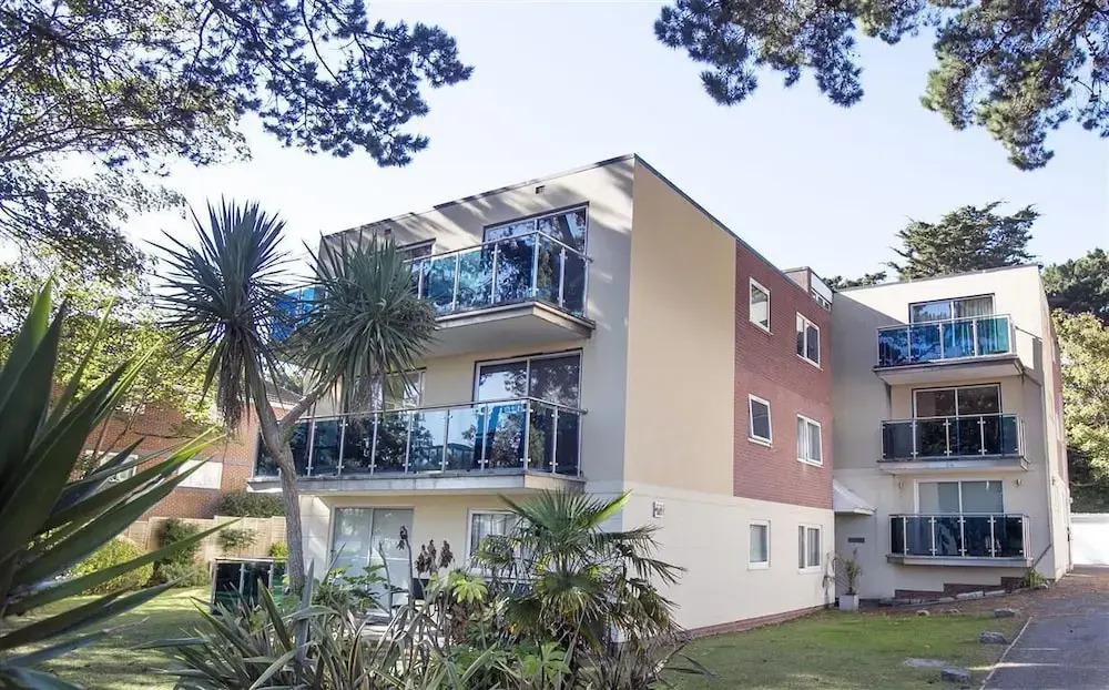Sandbanks Peninsula - DHH
