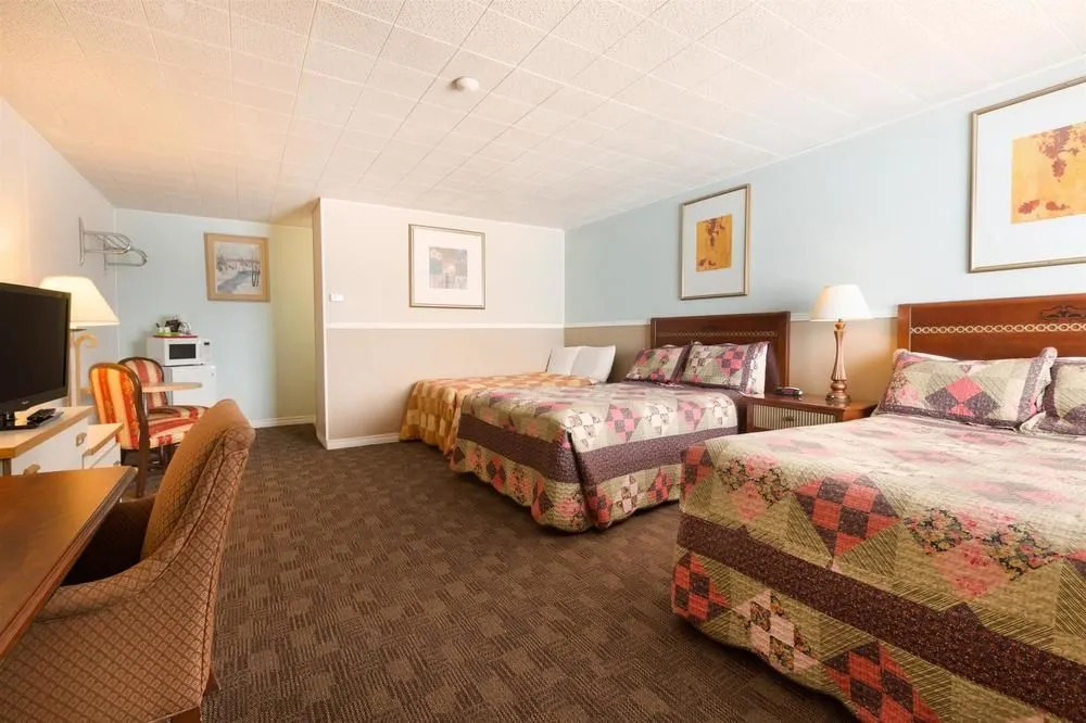 Chimo Motel