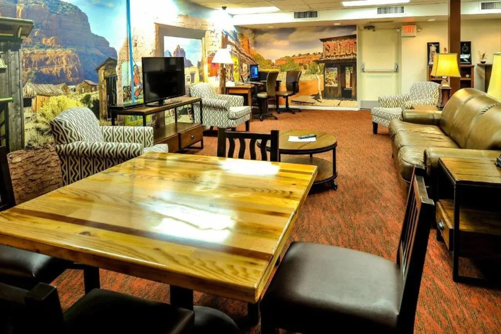 Bell Rock Inn