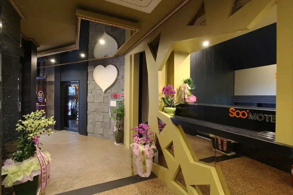 Soo Hotel