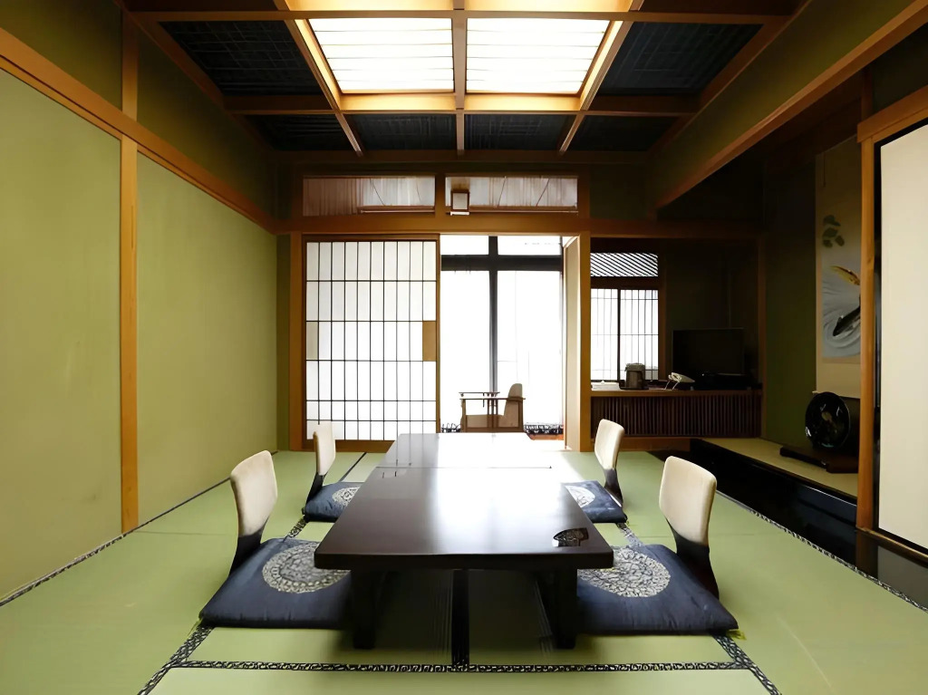 Okada Ryokan Warakutei