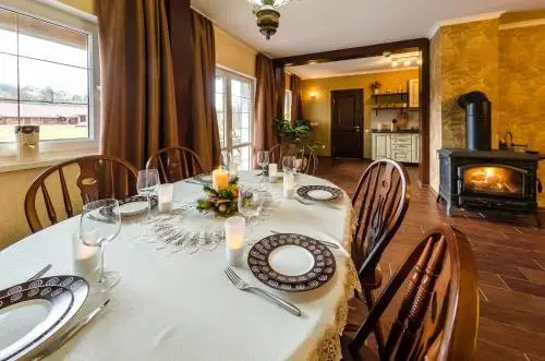 Gallery of Mountains Holiday Home