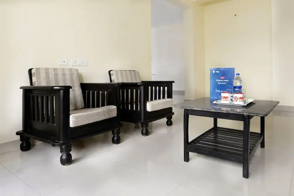 OYO 4346 Apartment Serene Nest