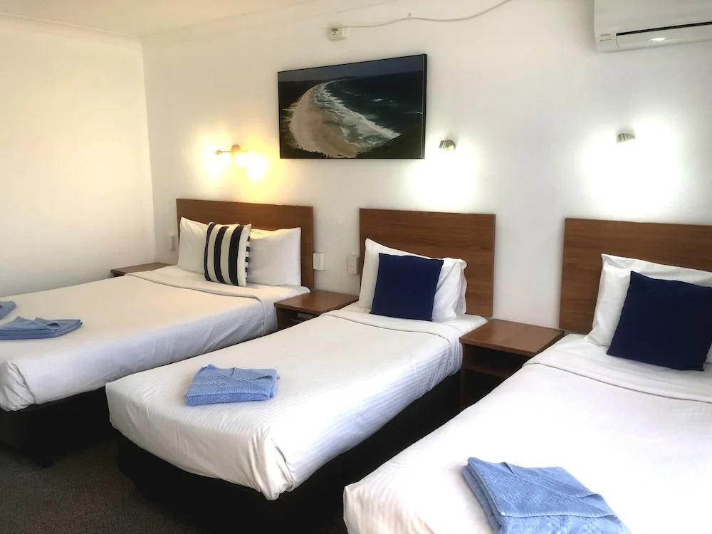 Port OCall Motel