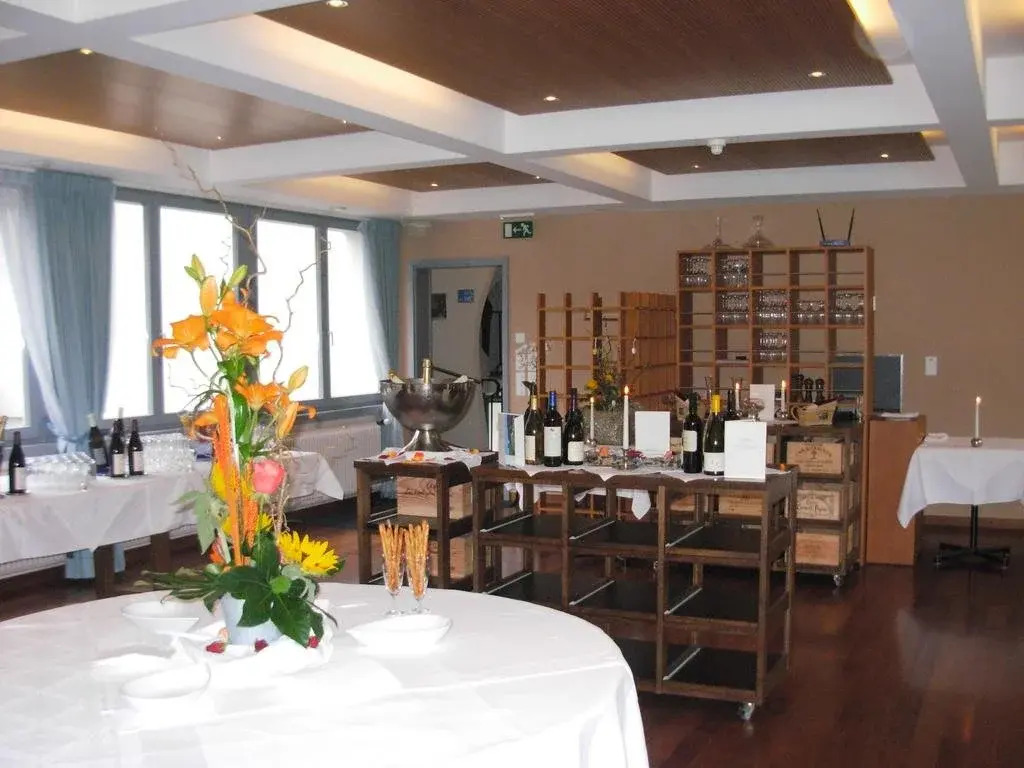 Hotel Les Rives Du Doubs