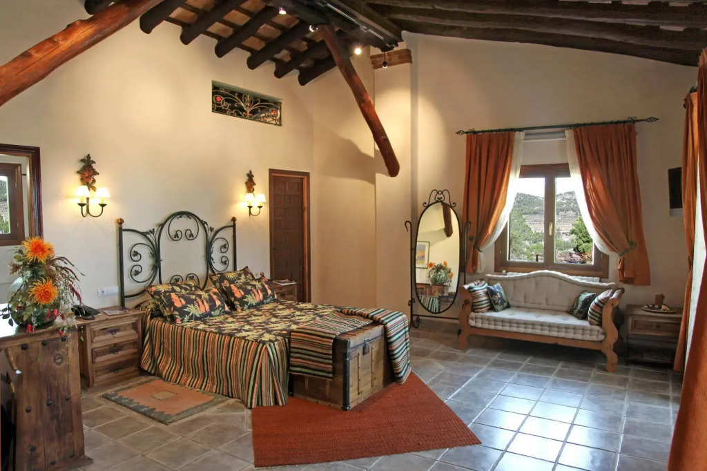 Eco Hotel con encanto Masía la Mota B&B