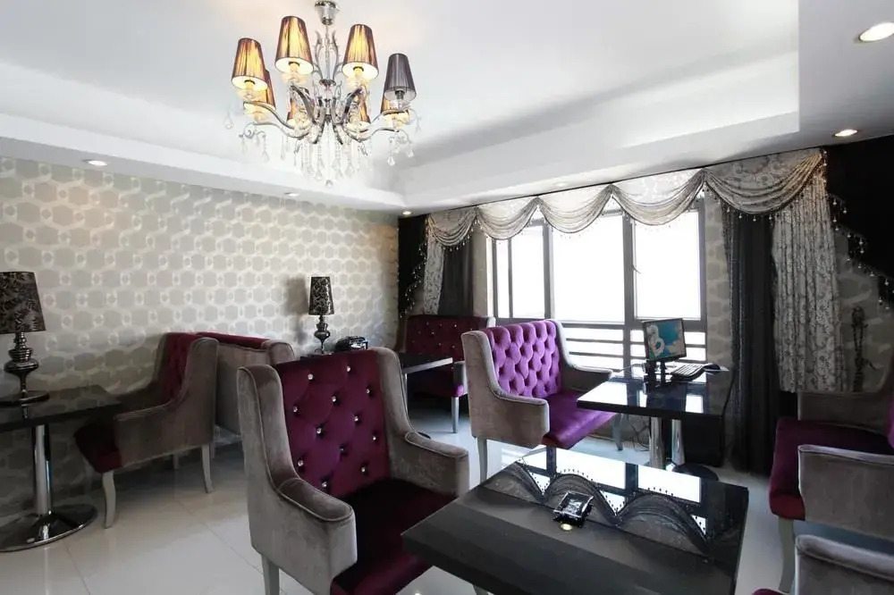 Qianlvchen Hotel Ginza - Kunming