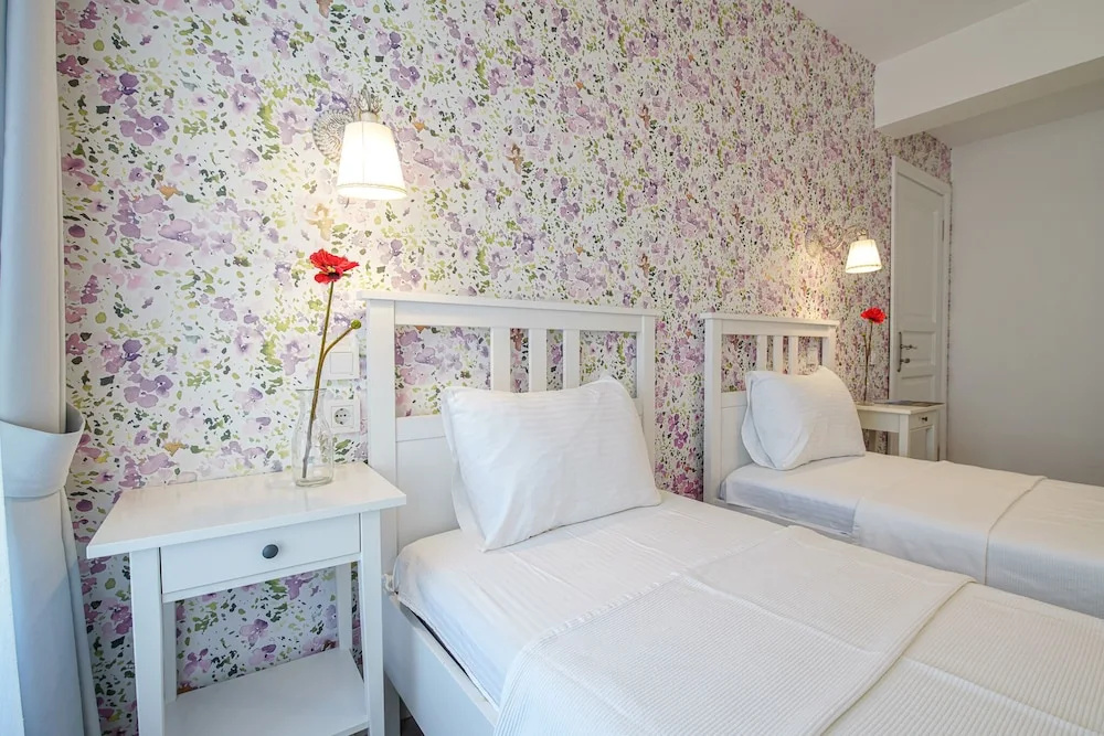 Gelincik Otel