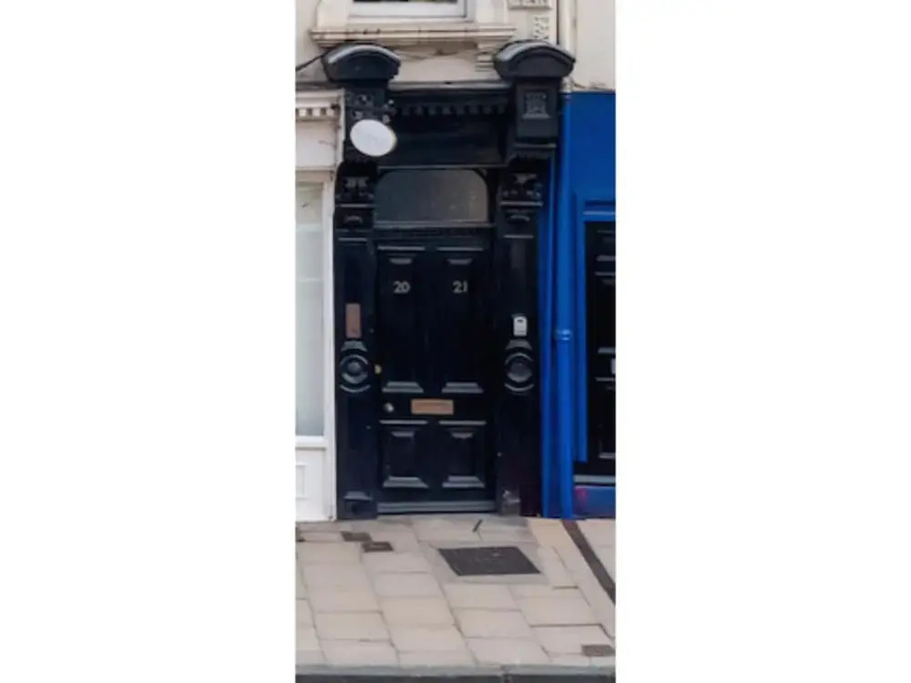Traditional, Stunning and Spacious 2BR Apt for 4