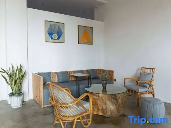Fuxian Lake Yunxi Coast Homestay