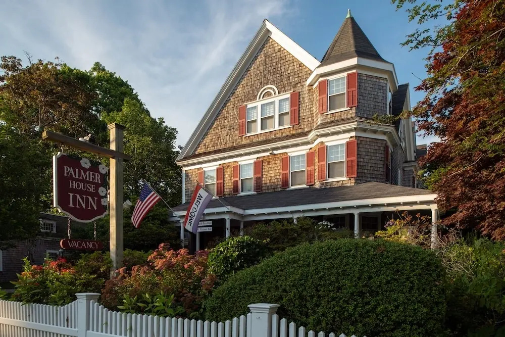 Palmer House Inn