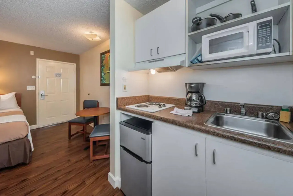 Tampa Bay Extended Stay Hotel